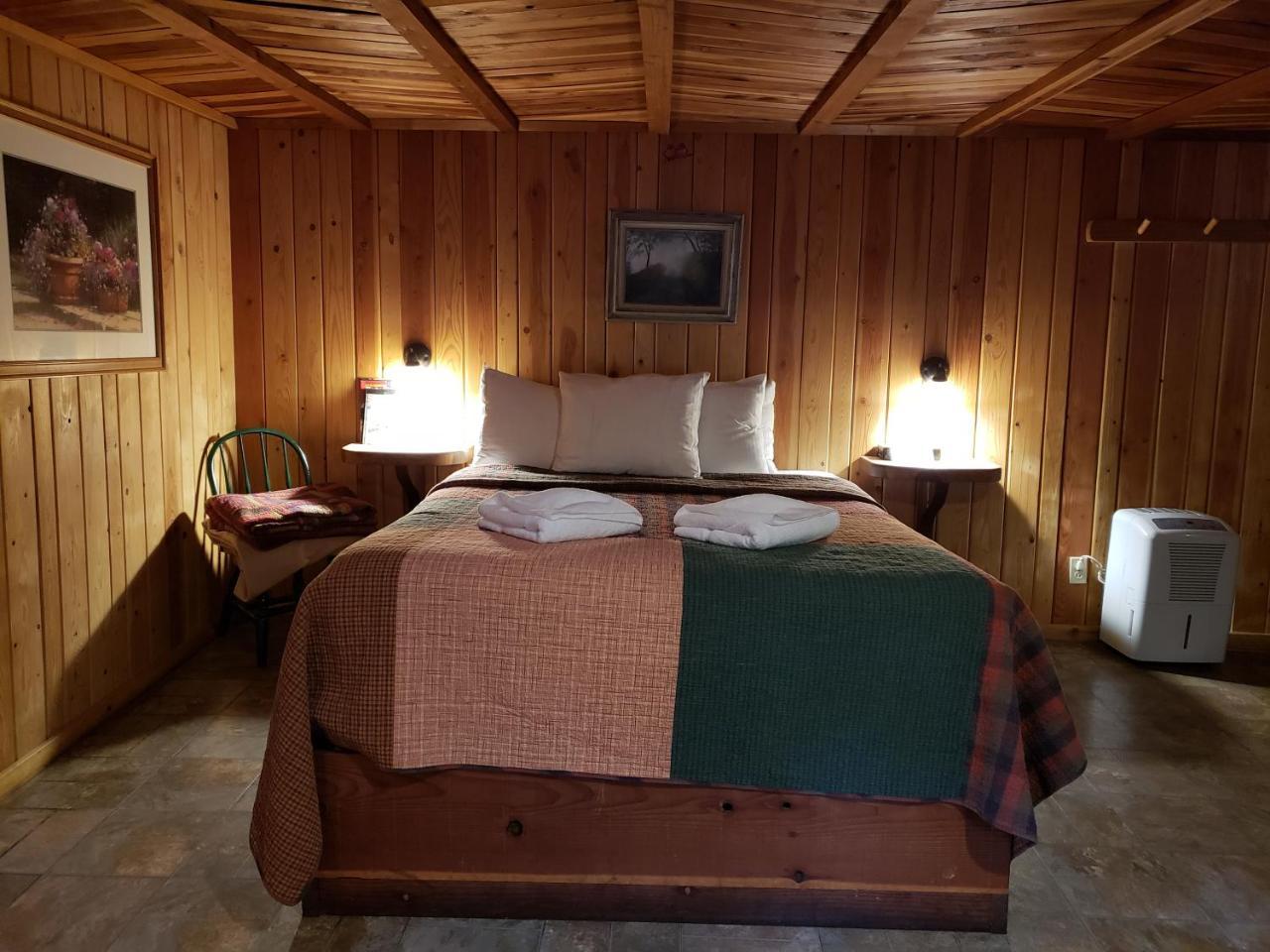 Riverside Campground & Cabins Μπιγκ Σερ Εξωτερικό φωτογραφία